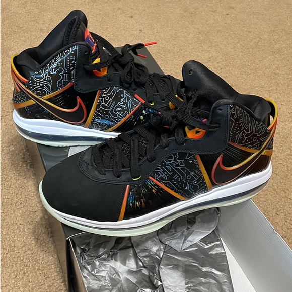 Authentic Nike LeBron 8 Space Jam “A New Legacy” - Picture 3 of 8